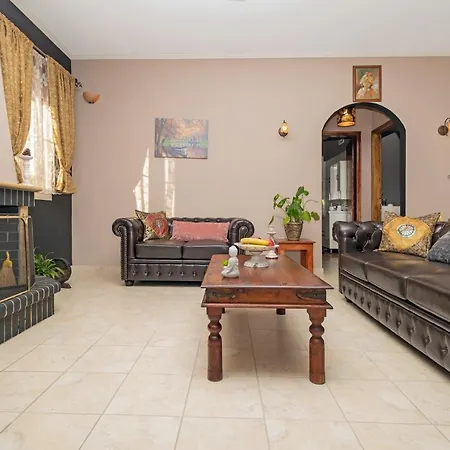 Flower Garden House *