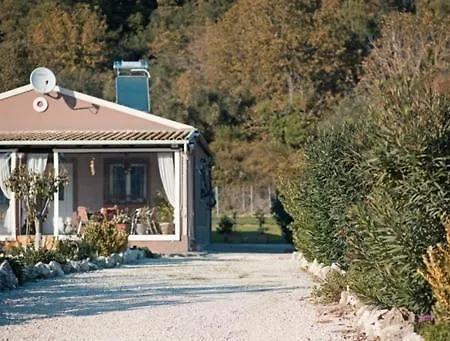 Ferienhaus Flower Garden House